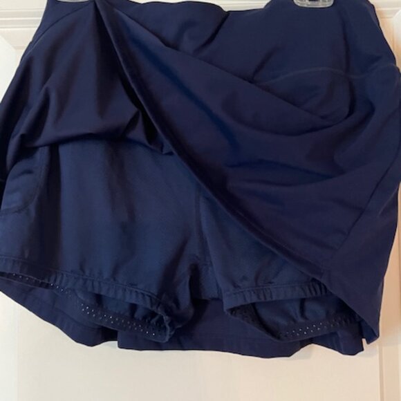 Navy BA Leaf Tennis Skirt - Picture 4 of 4